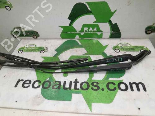 Used Front windshield wiper arm FORD FIESTA V (JH_, JD_) 1.3 (69 hp) 3471208