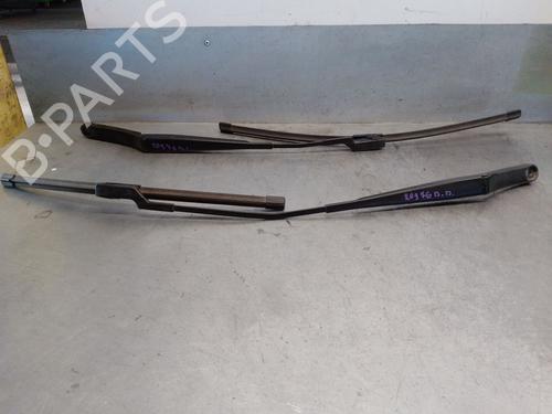 Used Front windshield wiper arm VW GOLF VI Convertible (517) 1.6 TDI (105 hp) 19395675