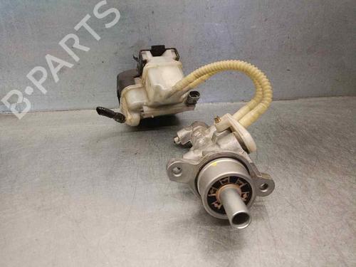 Brake master cylinder OPEL MERIVA A MPV (X03) 1.3 CDTI (E75) | BP18200347M77 