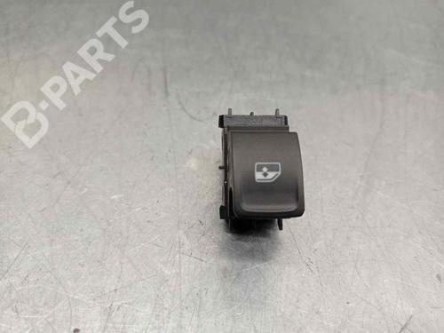 Used Left rear window switch Left rear window switch SKODA SUPERB III Estate (3V5) 2.0 TDI (150 hp) 10979576 10979576