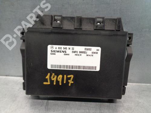 Used Automatic gearbox ECU Automatic gearbox ECU MERCEDES-BENZ E-CLASS (W211) E 320 CDI (211.026) (204 hp) 9310313 9310313