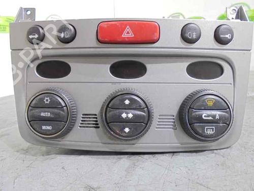 Commande Chauffage ALFA ROMEO 147 (937_) 1.6 16V T.SPARK ECO (937.AXA1A, 937.BXA1A) (105 hp) 2084154