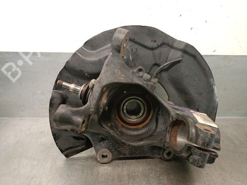Used Right front steering knuckle BMW 5 Touring (E61) 525 xi (218 hp) 19116972