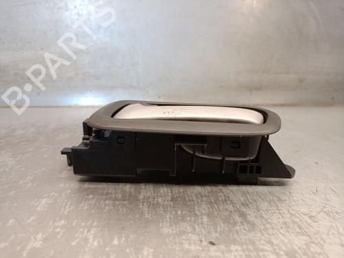 Front left interior door handle SUZUKI GRAND VITARA II (JT, TE, TD) 1.9 DDiS All-wheel Drive (JT419, TD44, JB419WD, JB419XD,... | BP19708884I13 