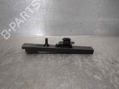 Used Antenna/Base CITROËN C4 Grand Picasso II (DA_, DE_) 1.2 THP 130 (130 hp) 18346964