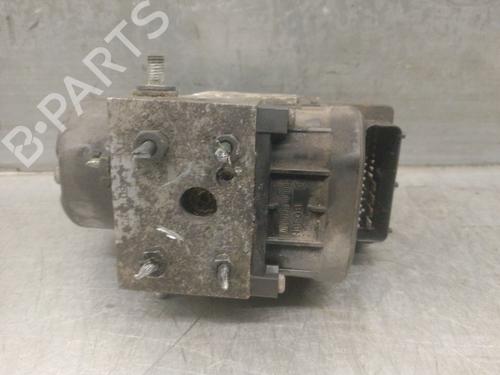 Used ABS pump NISSAN TERRANO II (R20) 2.7 TDi 4WD (125 hp) 19496788