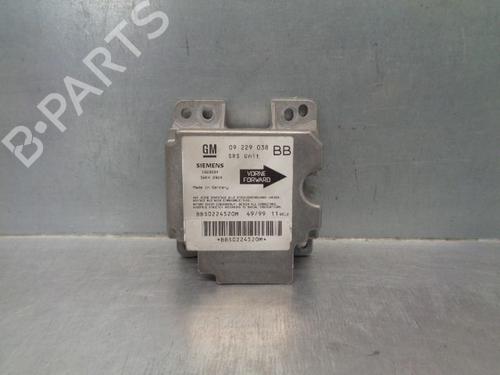 Used ECU airbags OPEL CORSA B (S93) 1.7 D (F08, F68, M68) (60 hp) 18092262