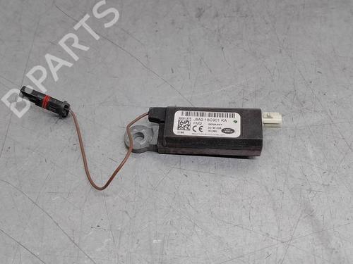 other-land-rover-range-rover-velar-l560-20-d240-sd4-4x4-j8a218c901ka-2017-17997622 main image