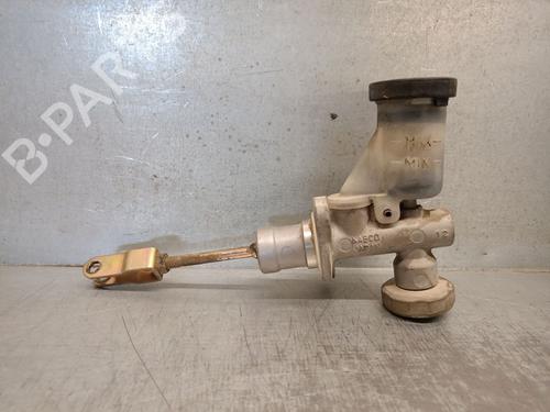 Used Clutch slave cylinder NISSAN NAVARA (D22) 2.5 D 4x4 (133 hp) 19150724