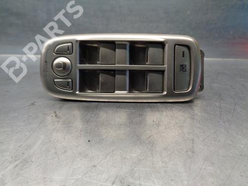 Used Left front window switch Left front window switch JAGUAR XF I (X250) 2.7 D (207 hp) 8519693 8519693