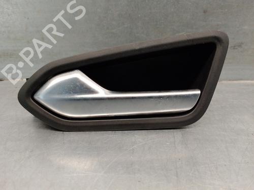 Venstre bak invendig håndtak RENAULT CAPTUR II (HF_) TCe 100 (HFMT) (101 hp) 17774975