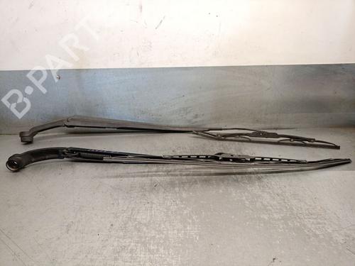 Used Front windshield wiper arm HYUNDAI i20 II (GB, IB) 1.2 (84 hp) 19311901