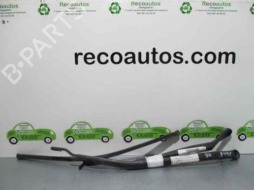 Used Front windshield wiper arm NISSAN PRIMERA Hatchback (P12) 1.9 dCi (120 hp) 3470436