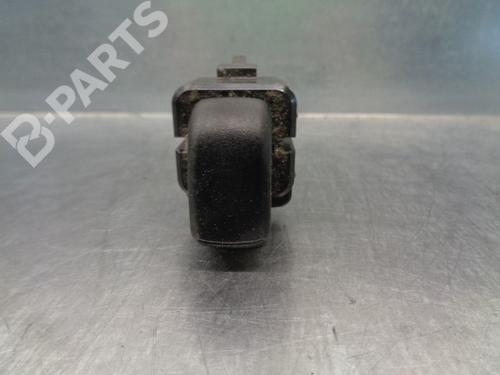 Used Right front window switch Right front window switch MITSUBISHI SPACE RUNNER (N6_W) 2.0 (N63W) (133 hp) 9834177 9834177