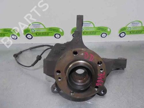 Used Right front steering knuckle RENAULT LAGUNA II (BG0/1_) 1.9 dCi (BG08, BG0G) (120 hp) 2116359