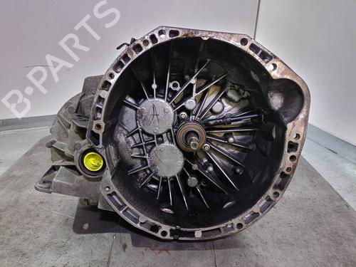 Used Gearbox RENAULT MEGANE II Estate (KM0/1_) 2.0 dCi (150 hp) 18547853