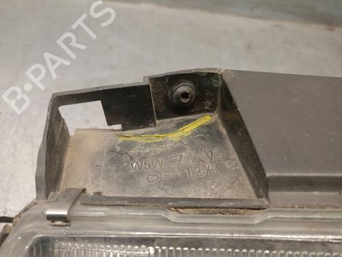 Right headlight CITROËN XANTIA (X1_, X2_) 2.0 HDI 90 | BP18898224C29 