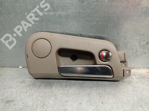Used Rear right interior door handle Rear right interior door handle SSANGYONG KYRON 2.0 Xdi 4x4 (141 hp) 8406771 8406771