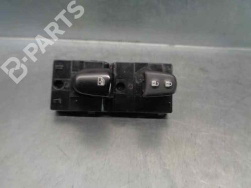 Used Right front window switch Right front window switch RENAULT KADJAR (HA_, HL_) 1.5 dCi 110 (HLA3) (110 hp) 8129910 8129910