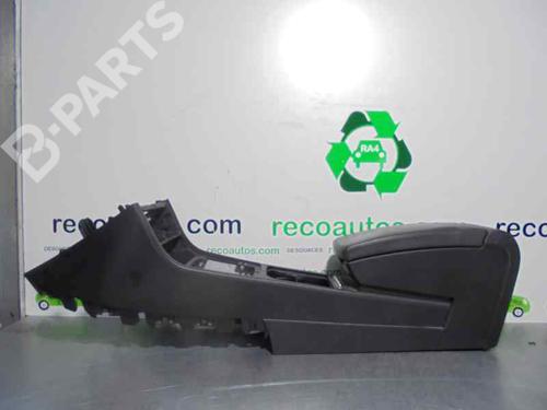 armrest-center-console-vw-passat-b6-variant-3c5-20-tdi-4motion-2005-2006-2007-2008-2009-2010-2011-7162742 main image