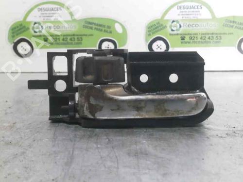 Used Front left interior door handle TOYOTA AVENSIS Saloon (_T25_) 2.0 D-4D (CDT250_, CDT250R) (116 hp) 3215935