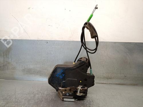 Used Rear right lock SUZUKI GRAND VITARA II (JT, TE, TD) 1.9 DDiS All-wheel Drive (JT419, TD44, JB419WD, JB419XD,... (129 hp) 19710949