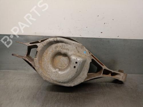 Højre bagtil bærearm INFINITI QX70 30d AWD (238 hp) 19128767