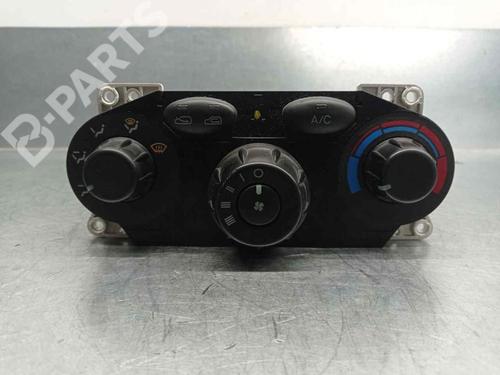 climate-control-hyundai-santa-fe-i-sm-24-16v-9725026100-2000-2001-2002-2003-2004-2005-2006-10647864 main image