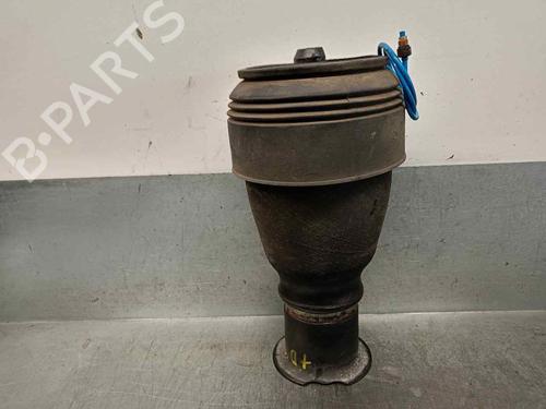 Used Right rear shock absorber BMW 5 Touring (E61) 520 d (177 hp) 18093493