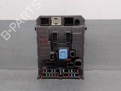 Used Fuse box CITROËN C8 (EA_, EB_) 2.2 HDi (128 hp) 18154958