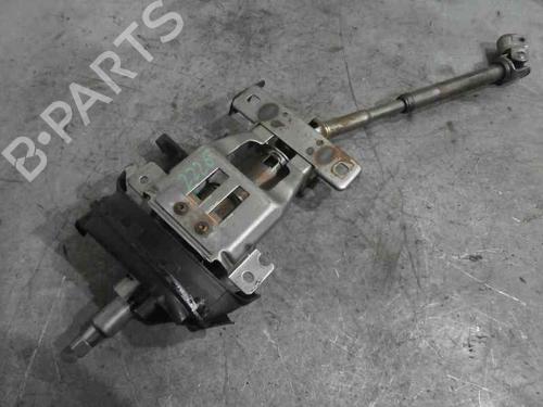 Used Right front brake caliper HYUNDAI H-1 / STAREX Bus (A1) 2.5 CRDi (140 hp) 11619357