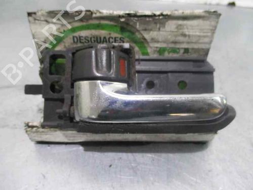 Used Front left interior door handle TOYOTA AVENSIS Estate (_T25_) 2.2 D-4D (ADT251_, ADT251R) (150 hp) 8253992
