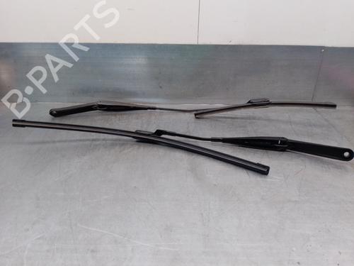 Front windshield wiper arm FORD FIESTA VI (CB1, CCN)  | BP18546196C143 