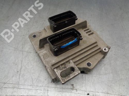 engine-control-unit-ecu-opel-corsa-b-s93-12-i-f08-f68-m68-55561172-1993-1994-1995-1996-1997-1998-1999-2000-2001-2002-2003-2004-2005-2006-2007-2008-2009-10979504 main image