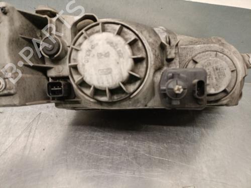 Left headlight HYUNDAI H-1 Van (A1) 2.5 TD | BP19307548C28 