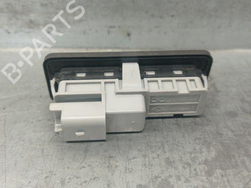 Trunk håndtak RENAULT GRAND SCÉNIC IV (R9_) 1.3 TCe 140 (R9NB) | BP19662267C132 