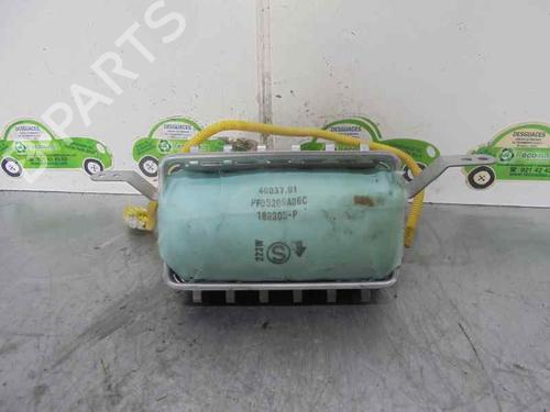 Used Passenger airbag TOYOTA AVENSIS Estate (_T25_) 2.2 D-4D (ADT251_, ADT251R) (150 hp) 2305649
