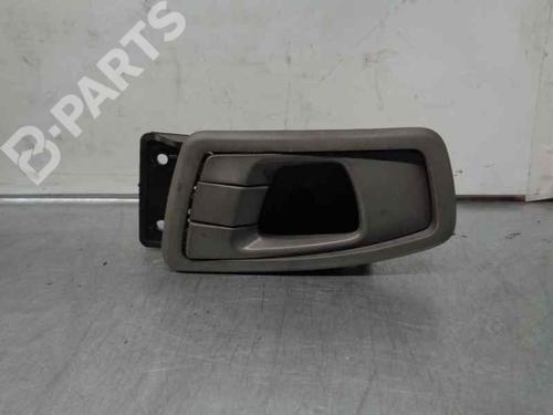 Used Front right interior door handle Front right interior door handle KIA CARENS II MPV (FJ) 2.0 CRDi (113 hp) 6447474 6447474