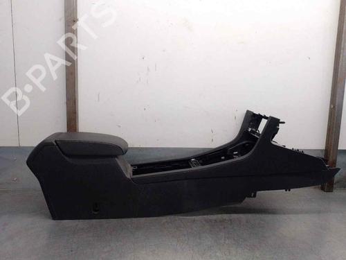 Used Middle console VW GOLF VII (5G1, BQ1, BE1, BE2) 2.0 R 4motion (310 hp) 18153125
