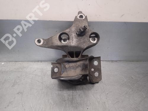 Used Engine mount Engine mount DACIA DUSTER (HS_) 1.5 dCi (HSMC) (107 hp) 10331146 10331146