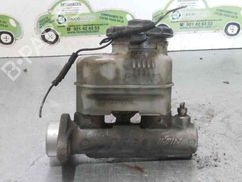 Used Brake master cylinder HONDA CR-V I (RD) 2.0 16V 4WD (RD1, RD3) (147 hp) 2239010