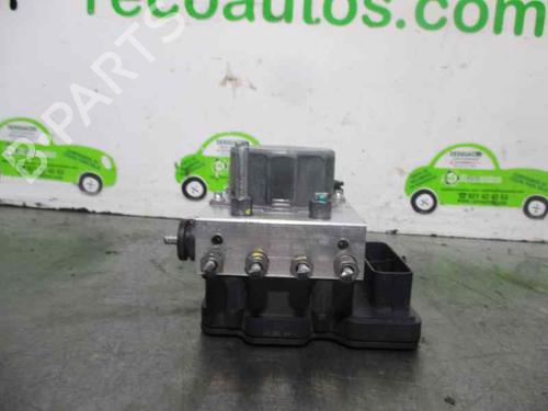 Used ABS pump DACIA SANDERO II TCe 90 (B8M1, B8MA, B8AC) (90 hp) 2111604