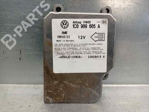 ecu-airbags-vw-golf-iv-1j1-19-tdi-1c0909605a-5wk43122-sme-1997-1998-1999-2000-2001-2002-2003-2004-2005-2006-2007-2008-9621475 main image
