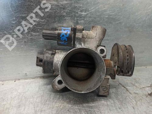 Used Throttle body Throttle body CHRYSLER VOYAGER / GRAND VOYAGER III (GS_, NS_) 2.4 i (151 hp) 9833646 9833646