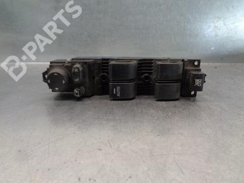 Used Left front window switch Left front window switch MAZDA 3 Saloon (BL) 2.2 MZR CD (BL10) (150 hp) 9275055 9275055