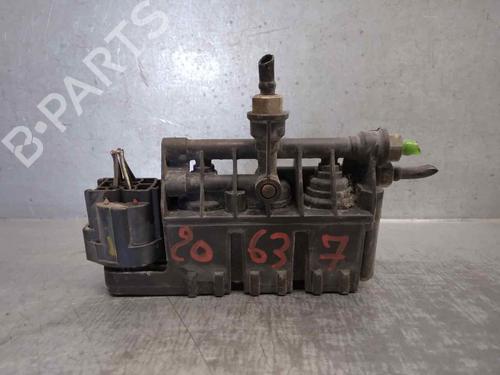 Used Electronic module LAND ROVER DISCOVERY III (L319) 2.7 TD 4x4 (190 hp) 18526706