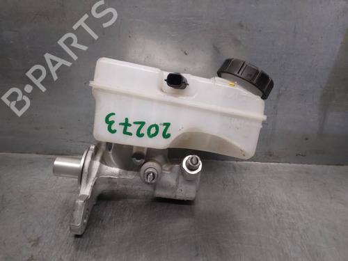 Used Brake master cylinder DACIA SANDERO II 1.5 Blue dCi 95 (B8JL) (95 hp) 17662476