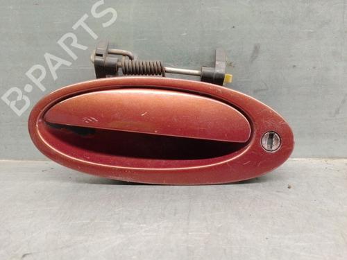 Used Front left exterior door handle RENAULT LAGUNA I (B56_, 556_) 1.9 dCi (B56W) (107 hp) 19054668