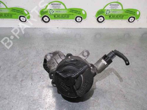 Used Vacuum pump CITROËN XSARA (N1) 2.0 HDi 90 (90 hp) 2076983