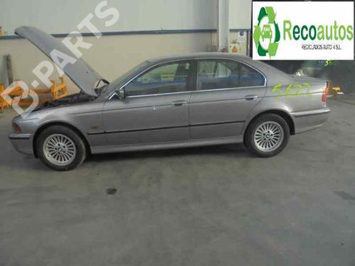BMW 5 (E39)  528 i  178153